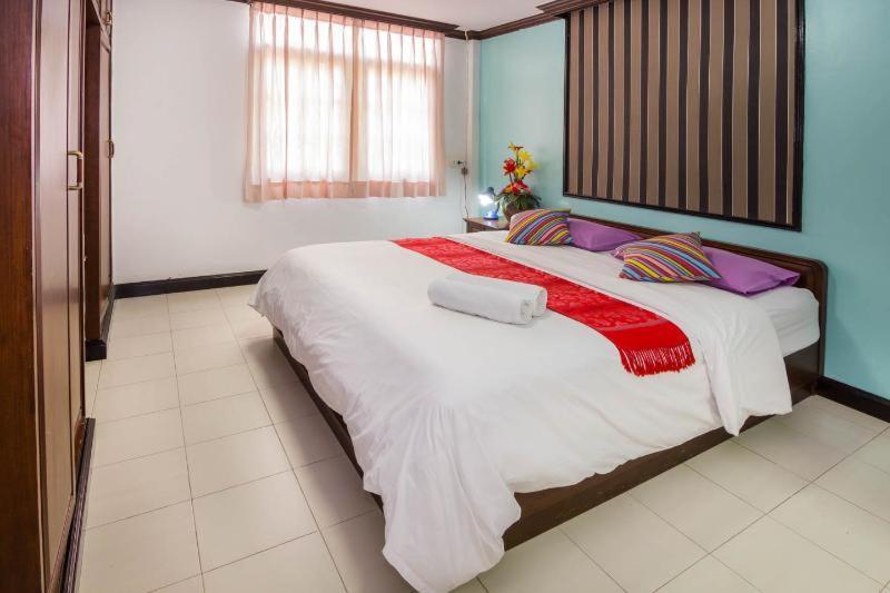 Villa Rosa With Private Pool And Jacuzzi 100M To Beach Pattaya ภายนอก รูปภาพ