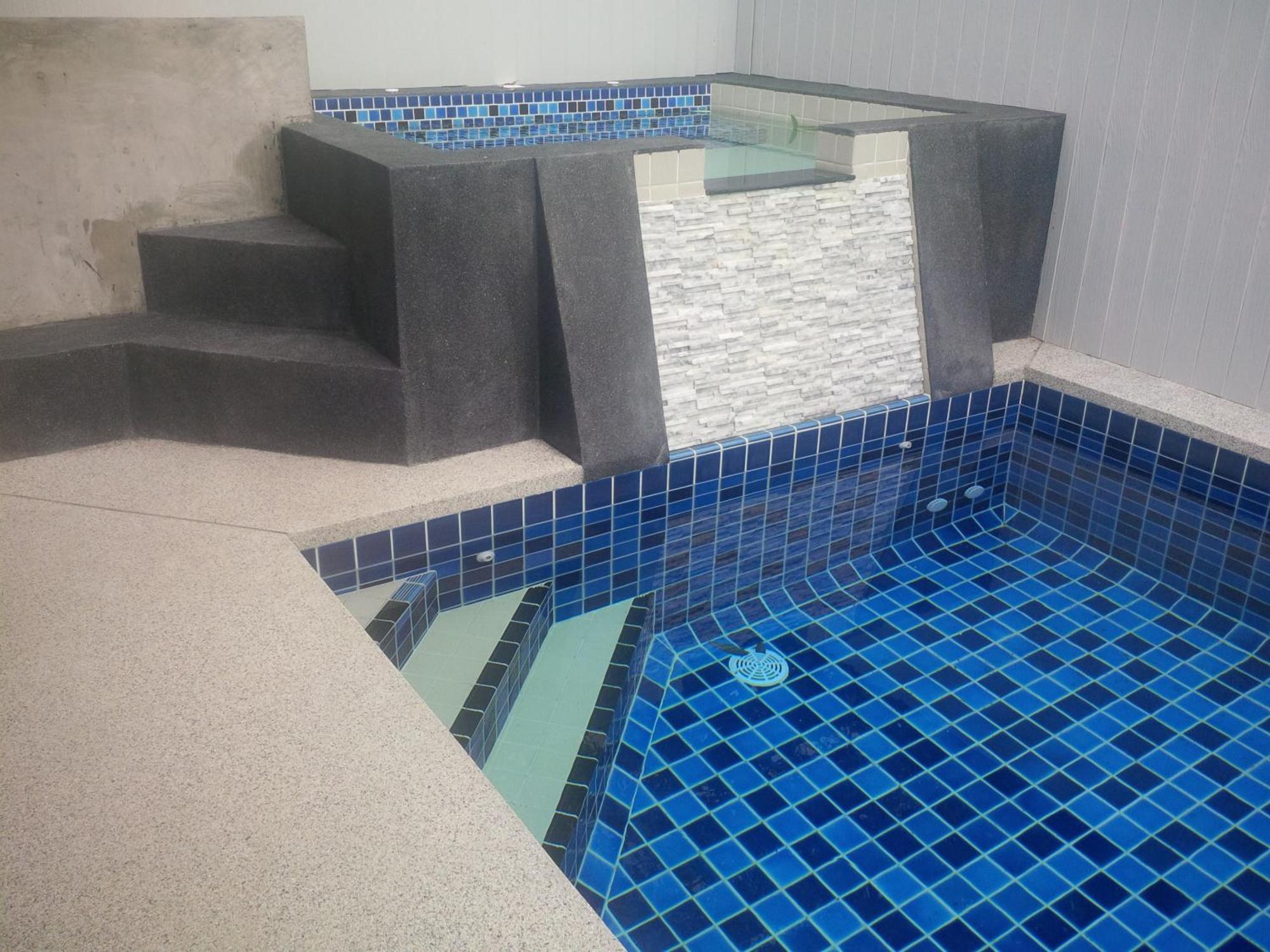 Villa Rosa With Private Pool And Jacuzzi 100M To Beach Pattaya ภายนอก รูปภาพ